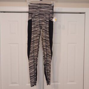 #364 3/$18 - Aerie Black/Gray Leggings Size XS